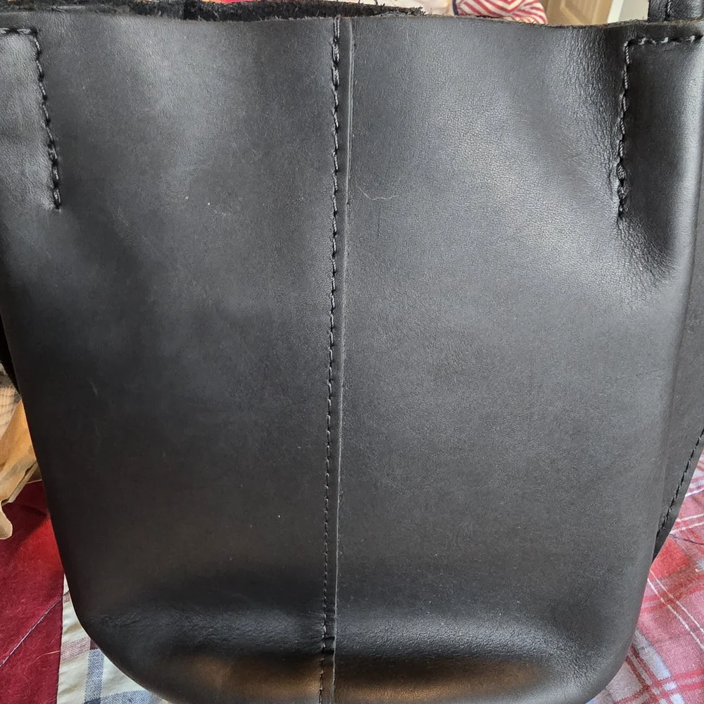 Portland Leather Black Classic Devan - Picture 2 of 11